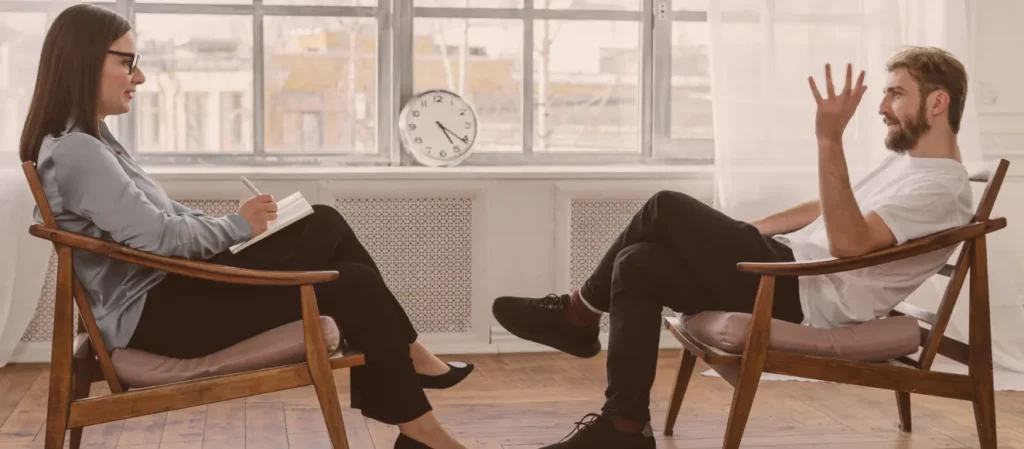 What Is Modern Psychoanalysis? Definition and Techniques